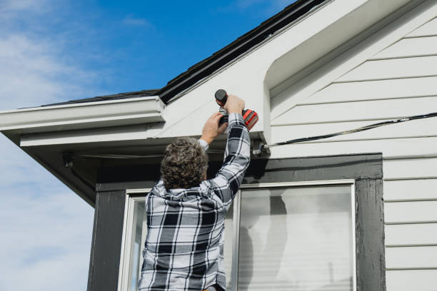 Siding Removal and Disposal in Edgerton, MN